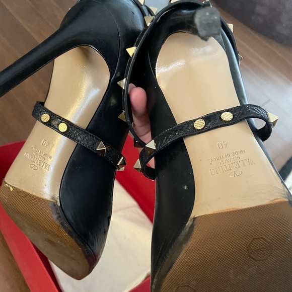 Valentino Rockstud ankle strap. Gently used. - Picture 9 of 15